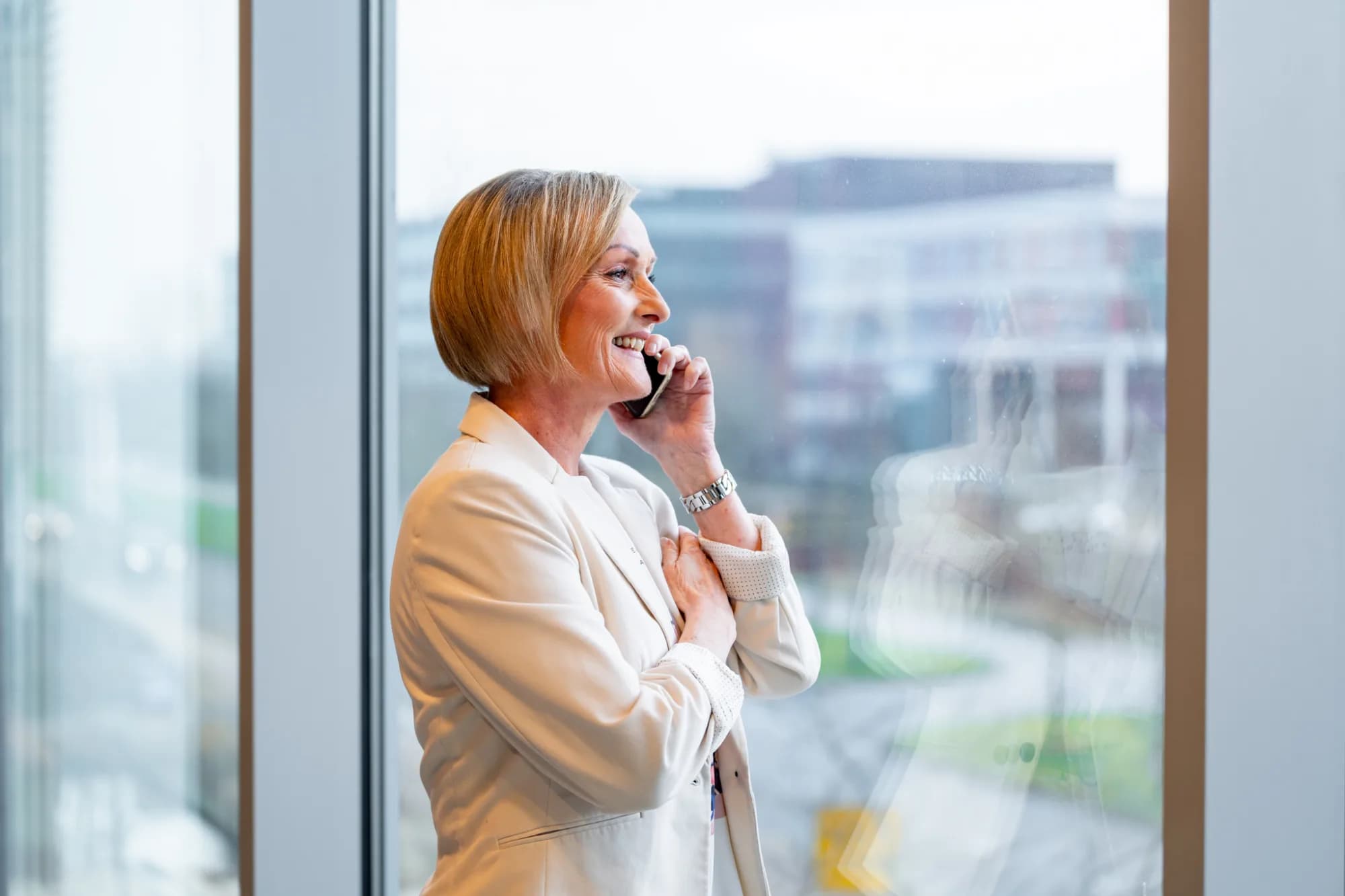 Someone on the phone talking about Social Return.
